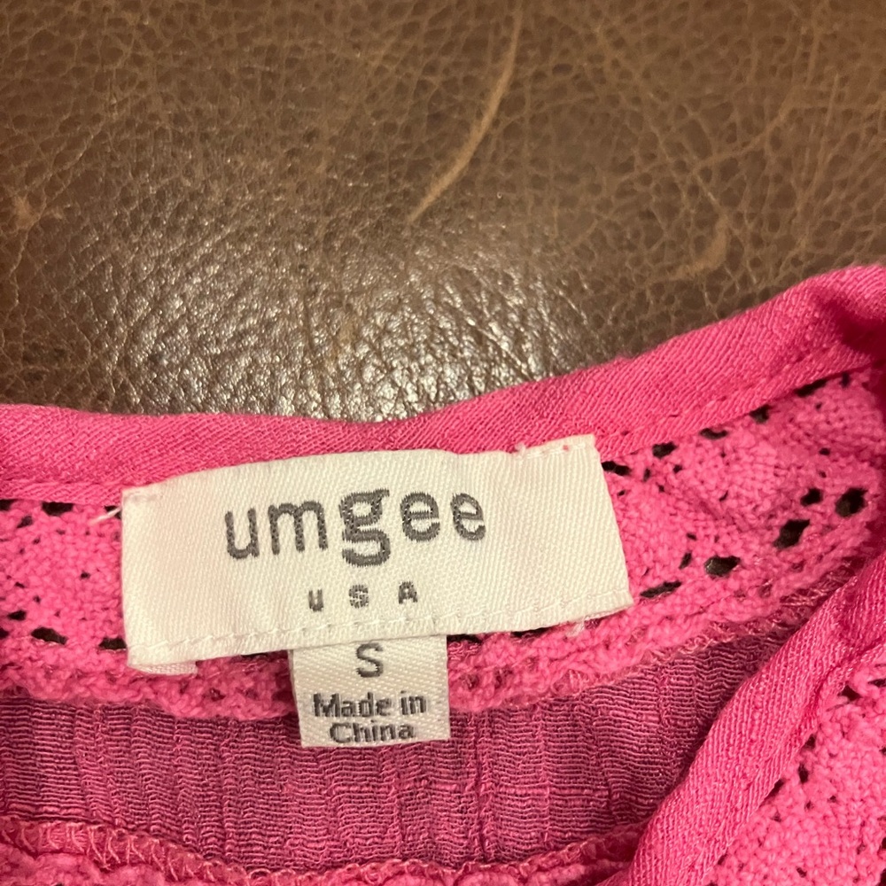 Umgee Pink Floral Embroidery Tunic Blouse - Picture 3 of 5